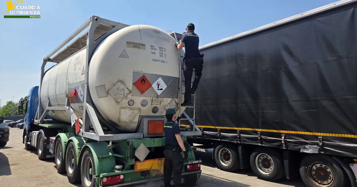 Padova, Guardia di Finanza sequestra 33 mila litri di carburante di contrabbando