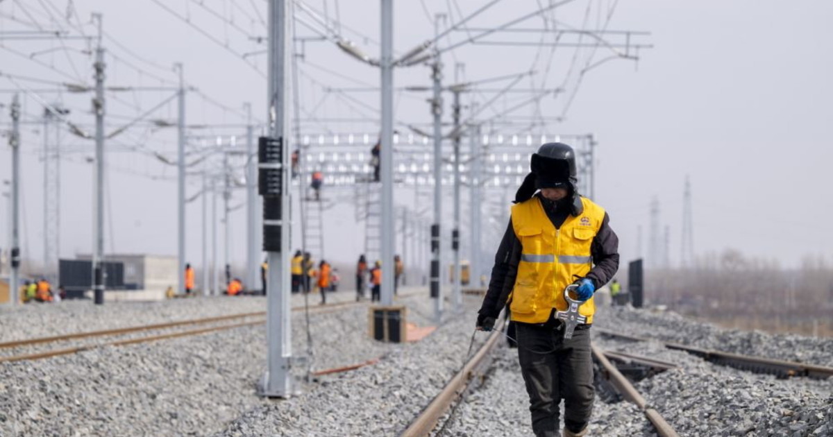 cina al via test per la linea ferroviaria ad alta velocit224 in zona permafrost da Iltempo.it cina al via test per la linea ferroviaria ad alta velocit224 in zona permafrost