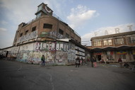 Intanto i proprietari dell'ex Fiorucci aspettano ancora che il Comune compri