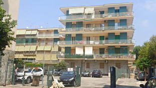 Portici, trovati morti in casa nonna e nipote: corpi in avanzato stato di decomposizione
