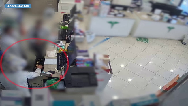 Rapina in una farmacia, un arresto a Catania