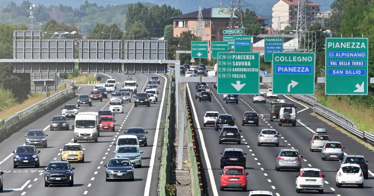 Bollo auto, nel 2028 cambiano le tempistiche. Tutto ciò che c'è da sapere