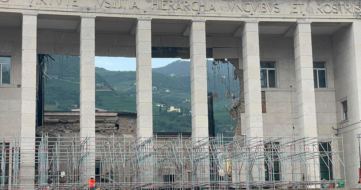bolzano ci sono cinque indagati per il crollo del tribunale da Iltempo.it bolzano ci sono cinque indagati per il crollo del tribunale
