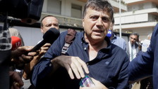 L'imbarazzante versione di Lavitola: Bomba per più scorta. E cerca di patteggiare