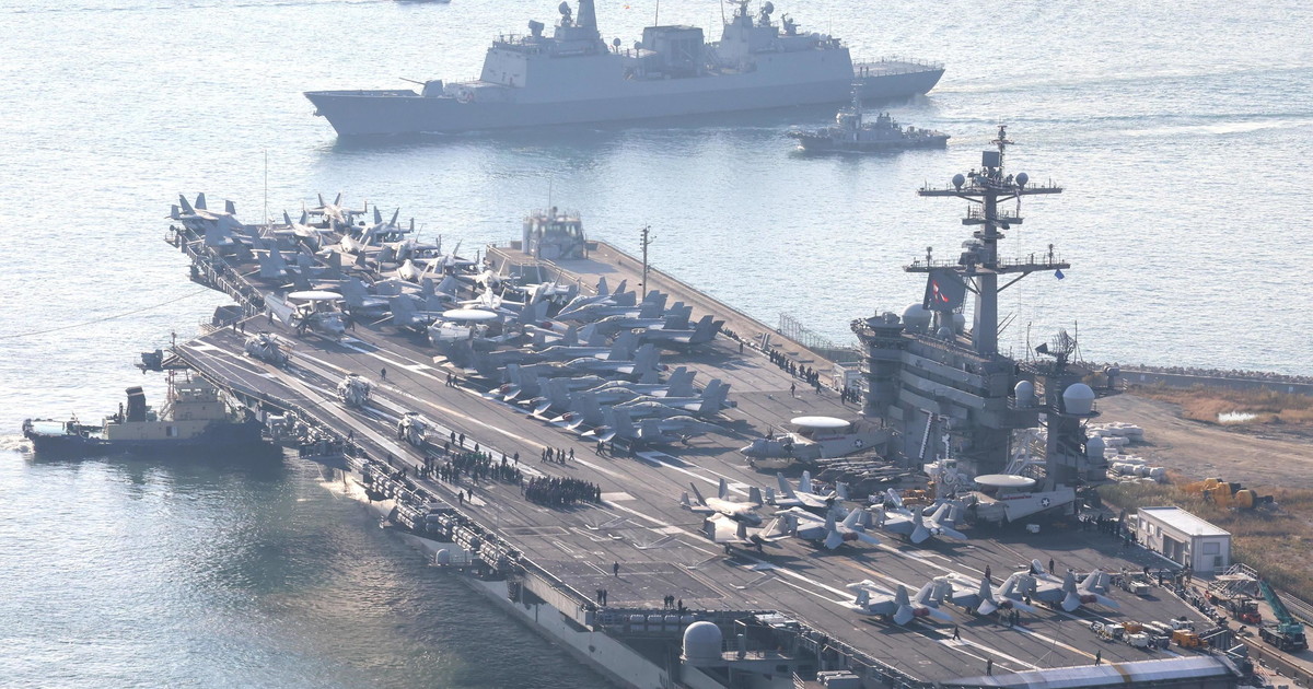 US Carrier Washington Replaces Lincoln Amid Crew Exhaustion