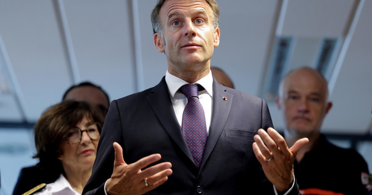 macron cantonata dalla corte divieto social ai minori viola la libert224 da Iltempo.it macron cantonata dalla corte divieto social ai minori viola la libert224