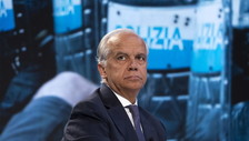 Meno reati, crollo degli sbarchi, rimpatri raddoppiati. Piantedosi smonta i deliri sinistri | VIDEO