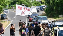 Il manifesto No Tav per una nuova struttura clandestina