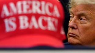 L'Iran si allea con l'Oman, la reazione di Trump: Li bombardiamo