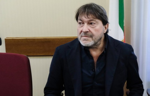 La bomba e Lavitola? Tutto sarebbe già stato chiarito se il telefono di Sigfrido fosse stato intercettato