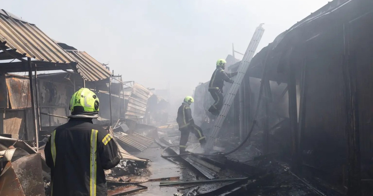 Attacco russo su Kiev con almeno 12 morti, colpito ospedale psichiatrico