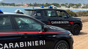 Cattolica, finisce in mare con l'auto per uccidere la moglie. Così voleva vendicarsi