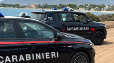 Cattolica, finisce in mare con l'auto per uccidere la moglie. Così voleva vendicarsi