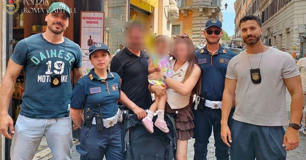 vigili urbani angeli custodi in centro storico ritrovati tre bimbi al mese da Iltempo.it vigili urbani angeli custodi in centro storico ritrovati tre bimbi al mese