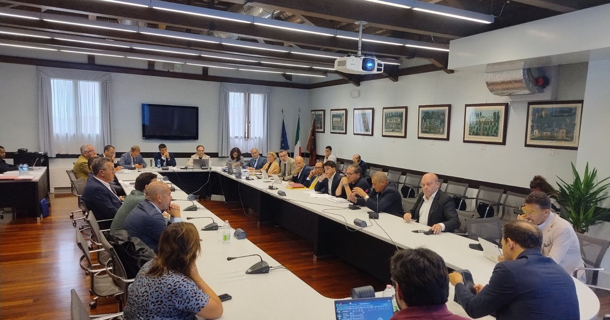 comunicato stampa crv autonomia differenziata via libera per l aula a proposta di deliberazione amministrativa 14 da Iltempo.it comunicato stampa crv autonomia differenziata via libera per l aula a proposta di deliberazione amministrativa 14