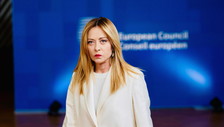 Meloni smonta le fake sui migranti dublinanti 