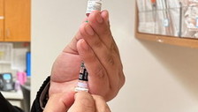 Bambina morta per difterite, inchiesta sui genitori. Positivo anche il cuginetto