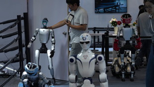 Cina, record per Lighting: il robot umanoide batte il risultato di Bolt