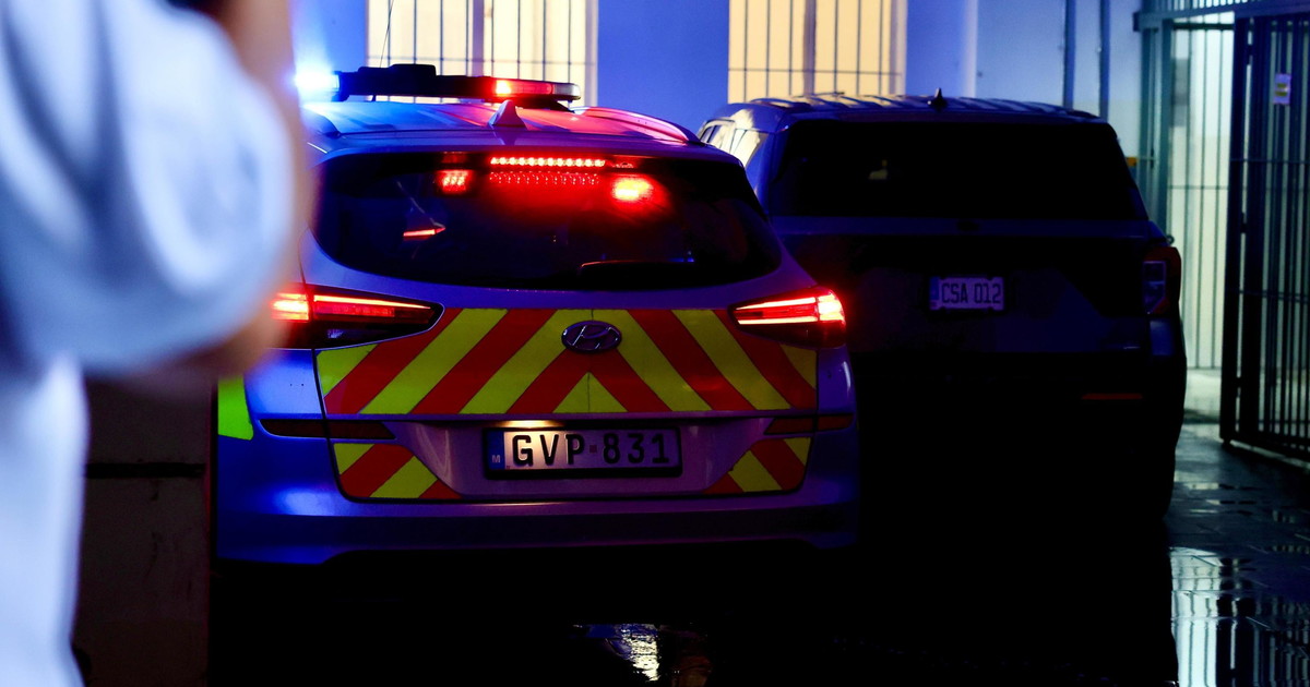 accoltellato dal compagno della madre 15enne ricoverato all ospedale da Iltempo.it accoltellato dal compagno della madre 15enne ricoverato all ospedale