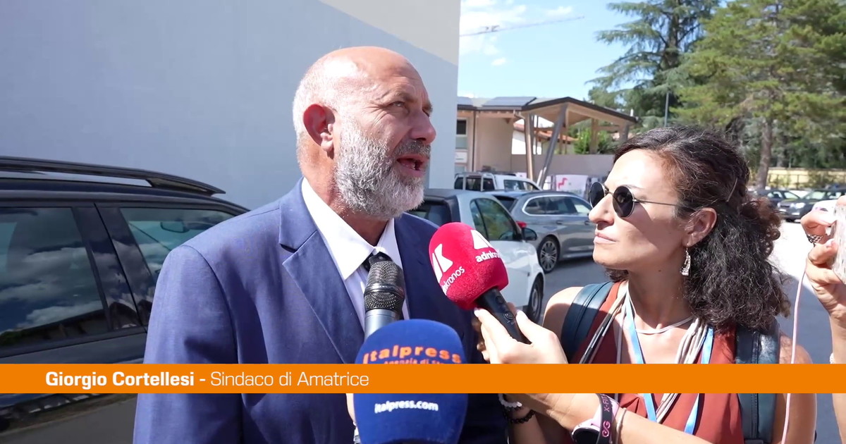 Sisma 2016, sindaco di Amatrice "C'è tanta voglia di rinascere"