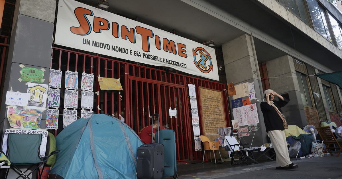 la trovata del campidoglio ex okkupanti di spin time a casa dei romani da Iltempo.it la trovata del campidoglio ex okkupanti di spin time a casa dei romani