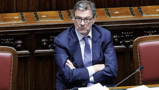 Extraprofitti, dibattito surreale: perché è pericoloso ricorrere all'idea di una “tassa retroattiva”