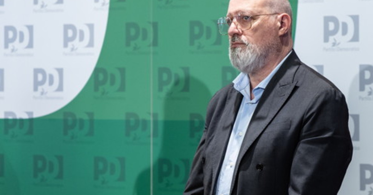"Ignoranti votano a destra". Bufera su Bonaccini, Meloni lo mette a posto