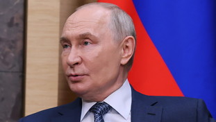 Blitz del capo della Cia a Mosca: Trump vuole incontrare Putin e Zelensky per chiudere la guerra