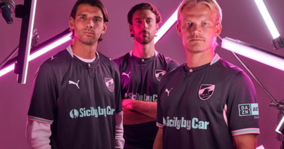 palermo calcio storia e nuova energia nel neon kit 26 27 da Iltempo.it palermo calcio storia e nuova energia nel neon kit 26 27