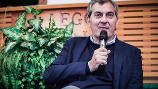 Gelo a sinistra: Schlein blocca la candidatura di Calabresi per Milano. Chi vuole come sindaco