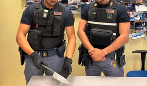 Padova, in stazione col coltello grida "Allah Akbar". Espulso un gambiano