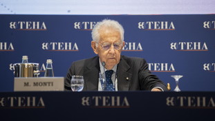 “Siamo tutti Mario Monti”? L'eroe della sinistra, ma parlate per voi. E tanti auguri