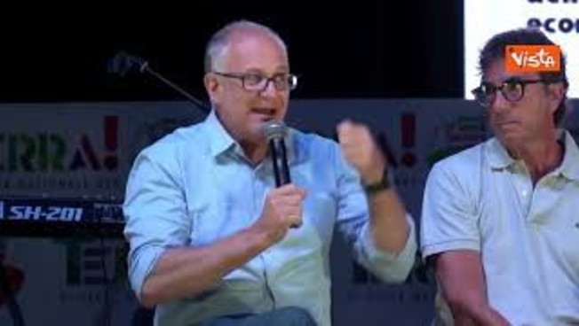 Gualtieri: Soldi usati per taglio accise basterebbero per trasporto pubblico gratis in tutta Italia