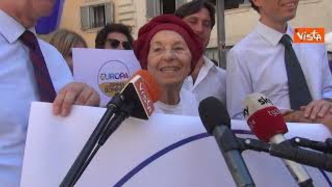 Emma Bonino ricoverata in ospedale a Roma in gravi condizioni. Eccola nel 2022 ARCHIVIO
