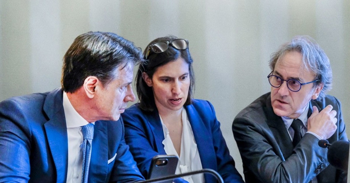 Trionfo AfD e panico "democratico". Popolo saggio solo se vota a sinistra