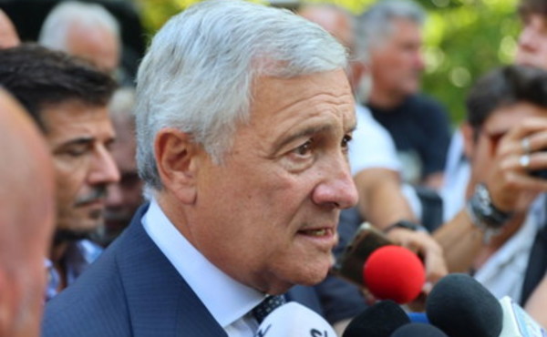 Tajani “I sovranisti di Afd sono nemici dell'Italia, noi diversi dalla Lega”