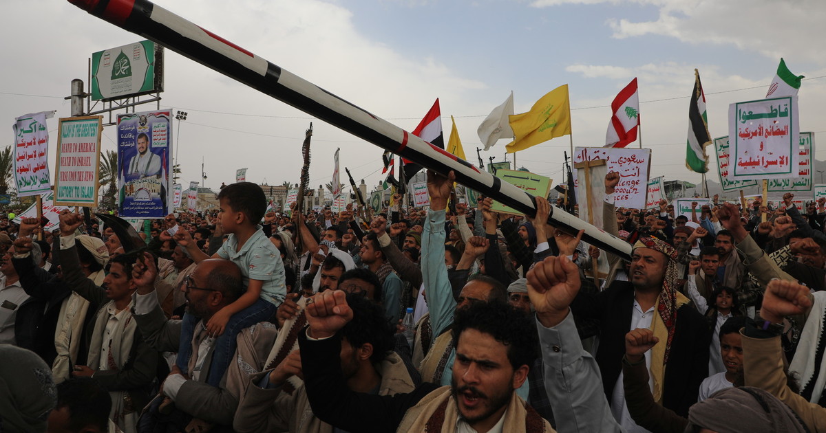 Scontri in Yemen e attacchi a Riad: è guerra aperta tra Houthi e Arabia Saudita