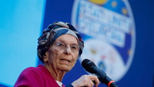 Emma Bonino, il bollettino: Stabile, quadro delicato. Esce dalla terapia intensiva