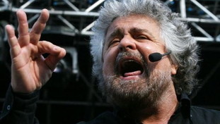 Torna Beppe il castigaConte. Grillo studia un nuovo soggetto politico