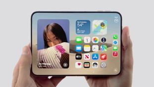 Ecco l'iPhone Duo, il primo Apple pieghevole: quando esce e quanto costa