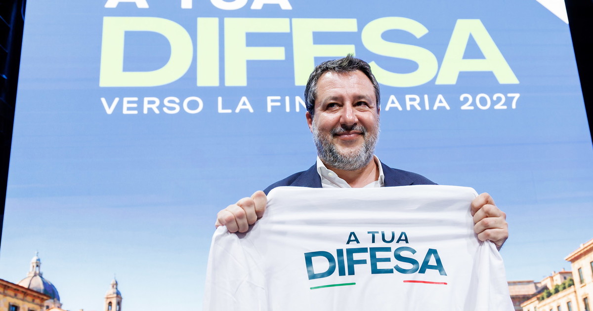 salvini firma con i governatori del nord la pax leghista lavoriamo insieme da Iltempo.it salvini firma con i governatori del nord la pax leghista lavoriamo insieme