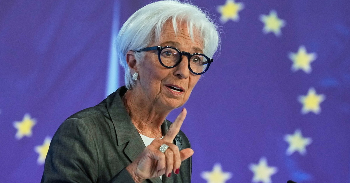 hormuz chiuso e impennata del petrolio lagarde vara la stretta contro l inflazione da Iltempo.it hormuz chiuso e impennata del petrolio lagarde vara la stretta contro l inflazione