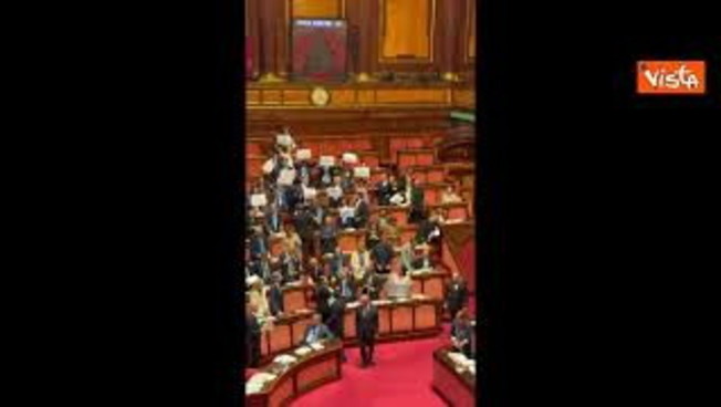 con noi le preferenze con loro zero preferenze i cartelli di fdi in senato su legge elettorale da Iltempo.it con noi le preferenze con loro zero preferenze i cartelli di fdi in senato su legge elettorale