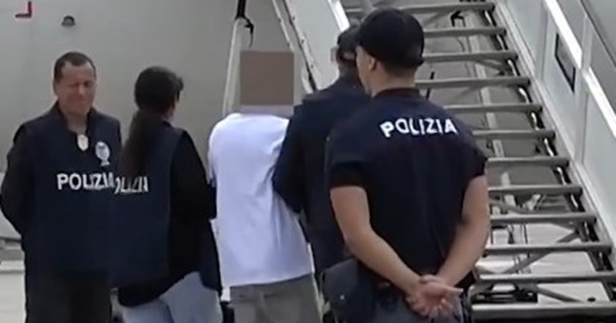chi delinque viene espulso la stretta della meloni ecco il video dei rimpatri da Iltempo.it chi delinque viene espulso la stretta della meloni ecco il video dei rimpatri