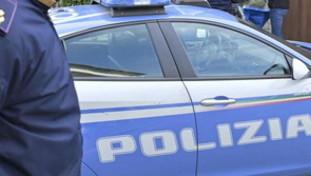 Nigeriano barricato per ore sul tetto crea il panico a Bergamo: arrestato