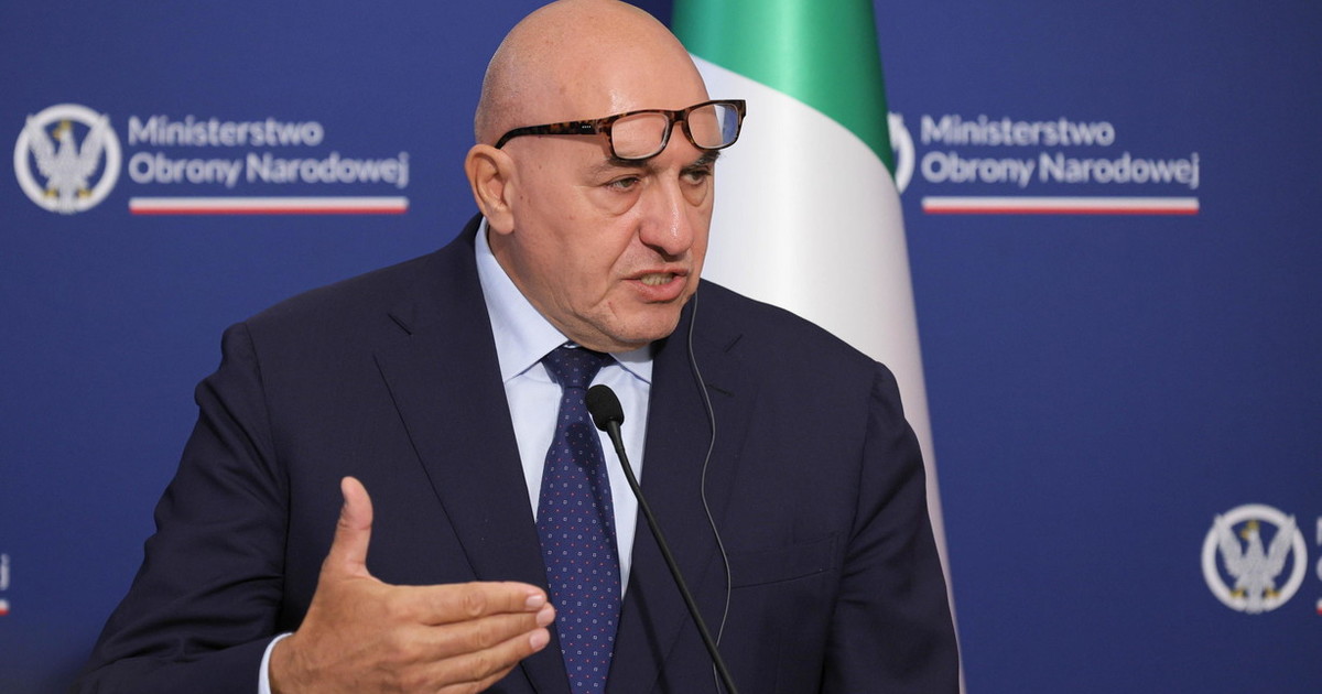 Drone abbattuto in Lituania, Crosetto: "Dimostra cosa significa la Nato"
