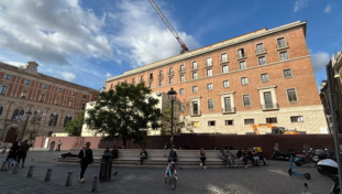 Sì a hotel più grandi e via il limite di 60 stanze. Ecco le nuove regole comunali