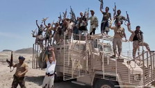 Trump tratta con gli Houthi in Oman: rassicurazioni sulle navi Usa e strappo con i sauditi