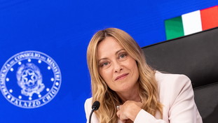Via il bollo auto, Giorgia rottama la tassa pi&ugrave; "odiata": chi non dovr&agrave; pi&ugrave; pagarlo