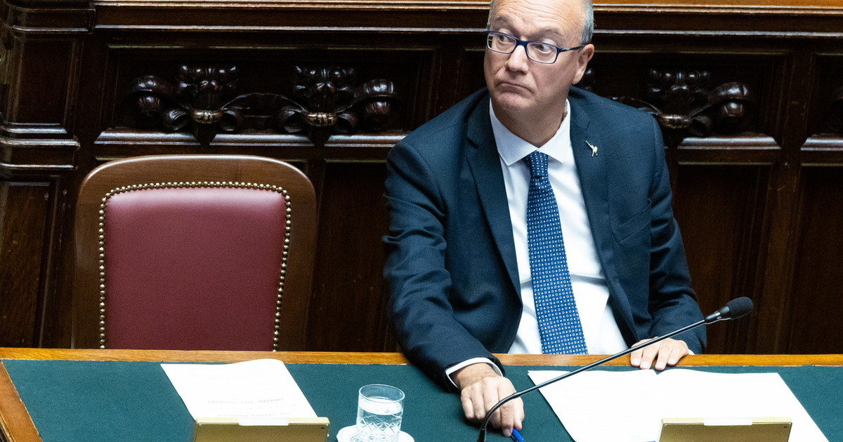Busta con proiettile a Valditara, le minacce choc al Ministero. Solidarietà di Meloni e della maggioranza
